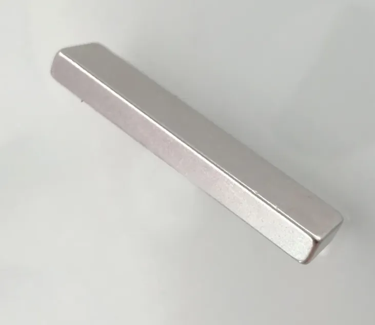 カスタムネオジム磁石